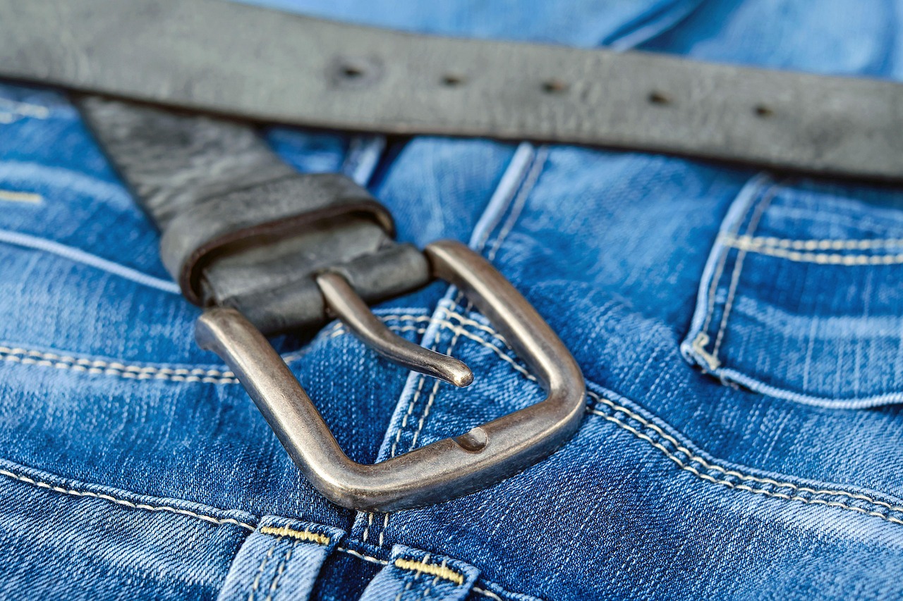 Blue jeans, belt, belt buckle — How Celebrityhandbags.io Offers Exclusive Access to Replica Luxury Styles